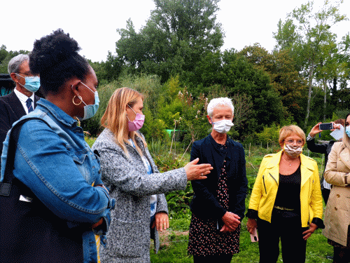 visite-de-la-ministre